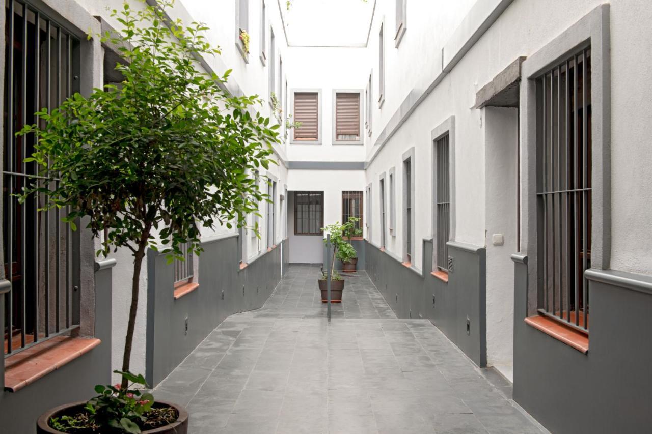 Home2Book Amelia'S Pottery, Triana Seville Ngoại thất bức ảnh